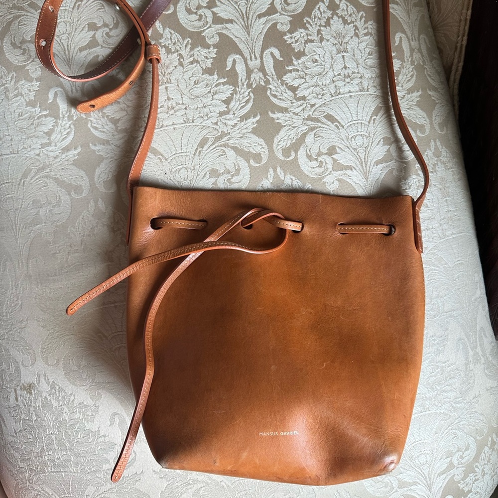 Mansur Gavriel brown leather bucket bag